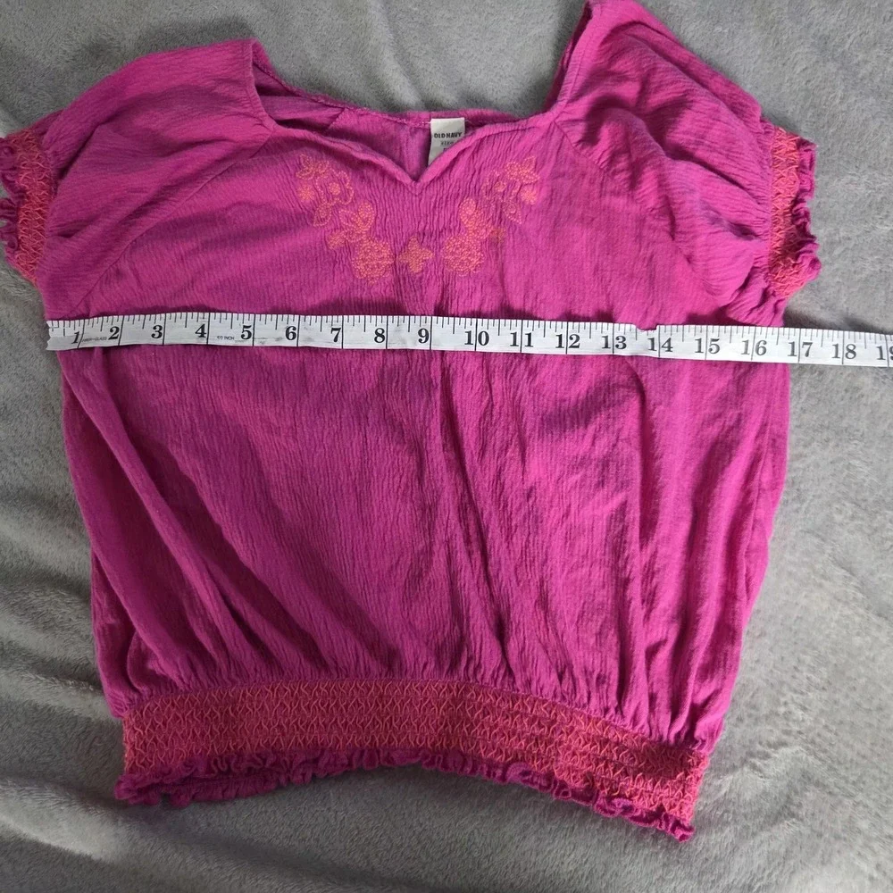 Old Navy Blouse Girls 8 Pink Embroidered Scoop Neck Elastic Hem Short Sleeve Top